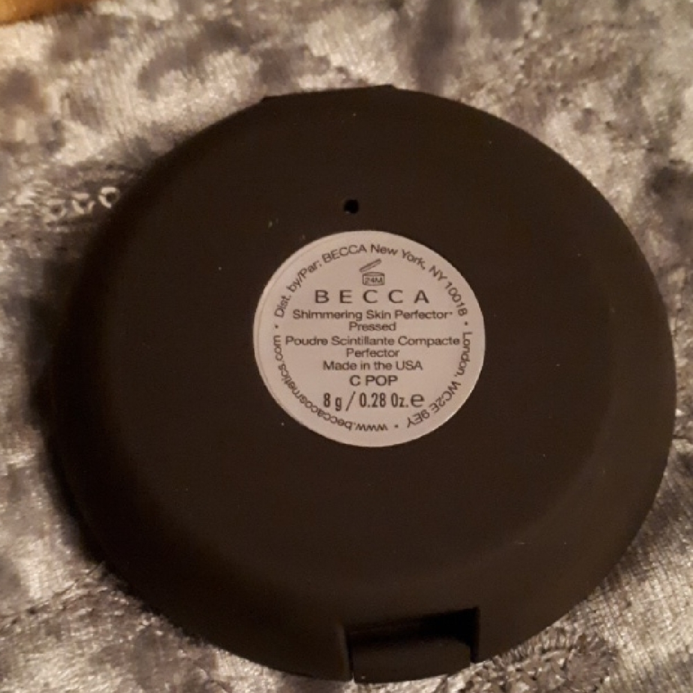 BECCA Shimmering Skin Perfector Pressed - C Pop NIB - Picture 6 of 7